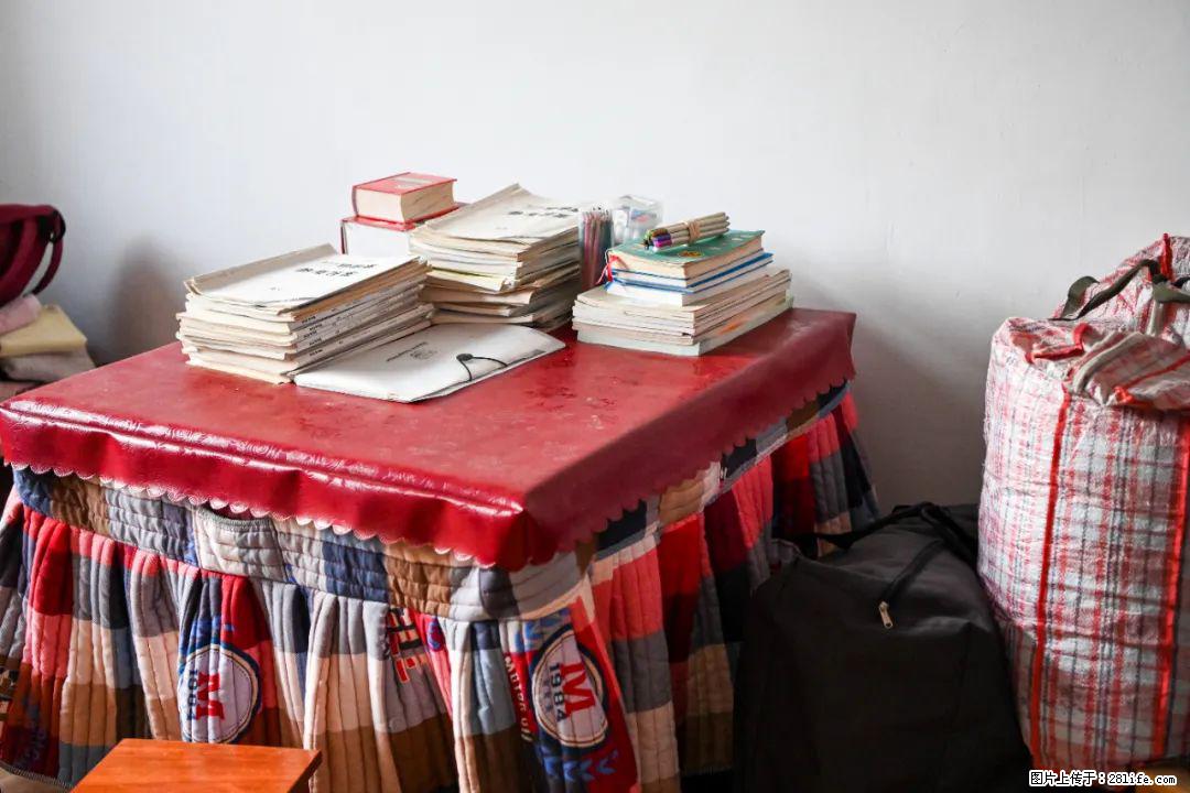 全网追的“扁担女孩”，找了一份暑假工，时薪12元 - 潜江生活资讯 - 潜江28生活网 qianjiang.28life.com