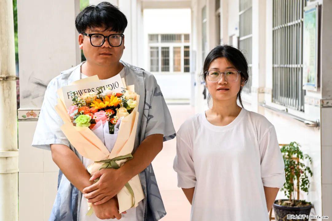 全网追的“扁担女孩”，找了一份暑假工，时薪12元 - 潜江生活资讯 - 潜江28生活网 qianjiang.28life.com